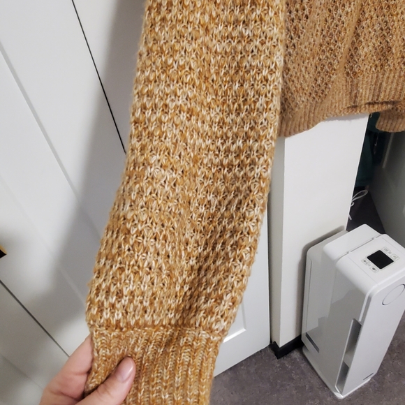 Orange Knit Abercrombie & Fitch Sweater - Picture 2 of 5